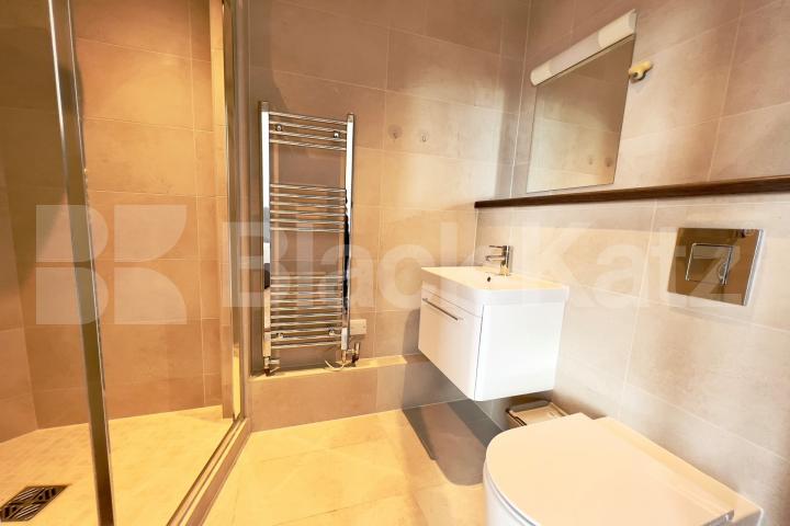 Stunning views & boasting size, quality & location   The Ceramic Building - Newington Causeway , Borough